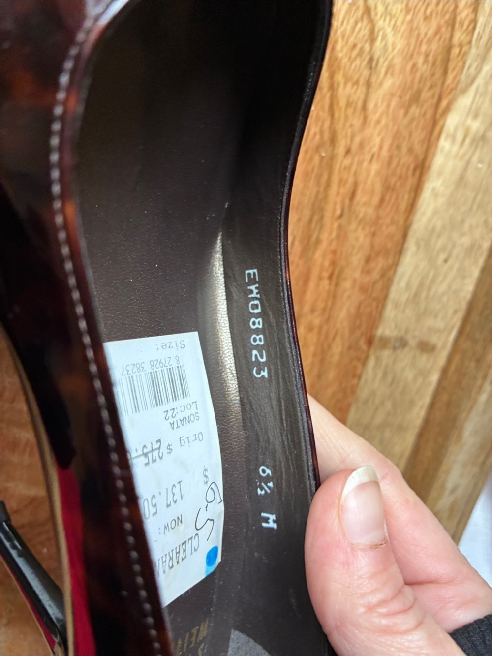 Stuart Weitzman Tortoiseshell Patent Leather Pointed Pumps - Picture 11 of 13